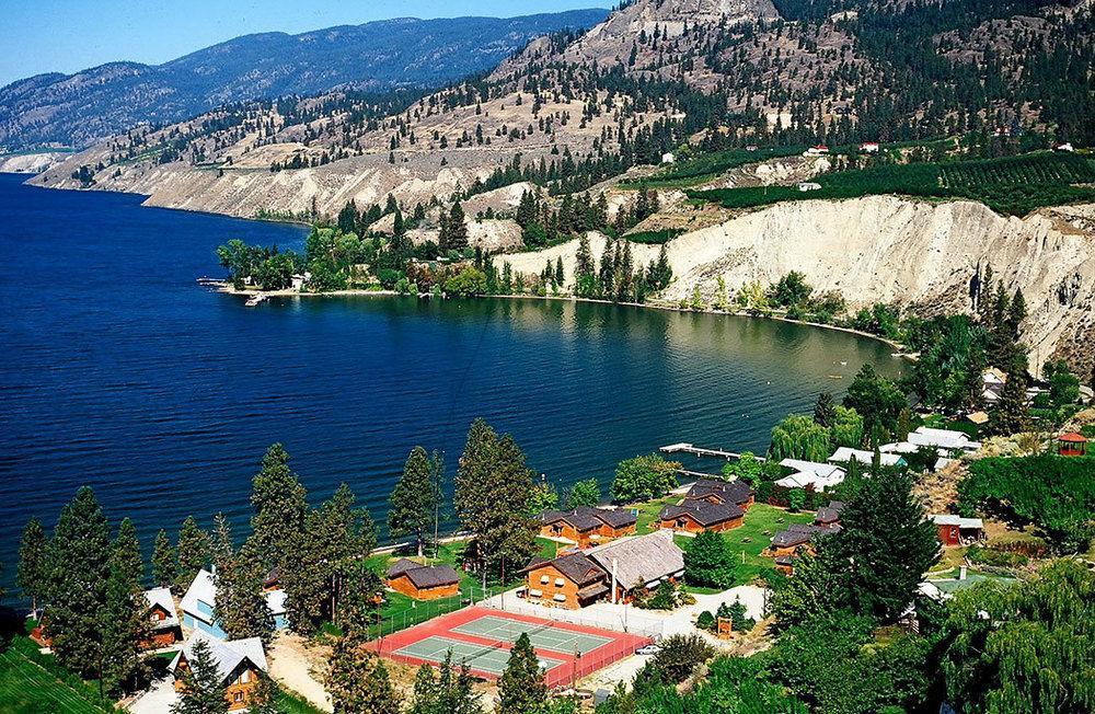 Sandy Beach Lodge & Resort Naramata Exterior photo