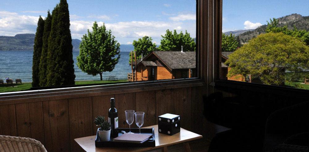 Sandy Beach Lodge & Resort Naramata Exterior photo